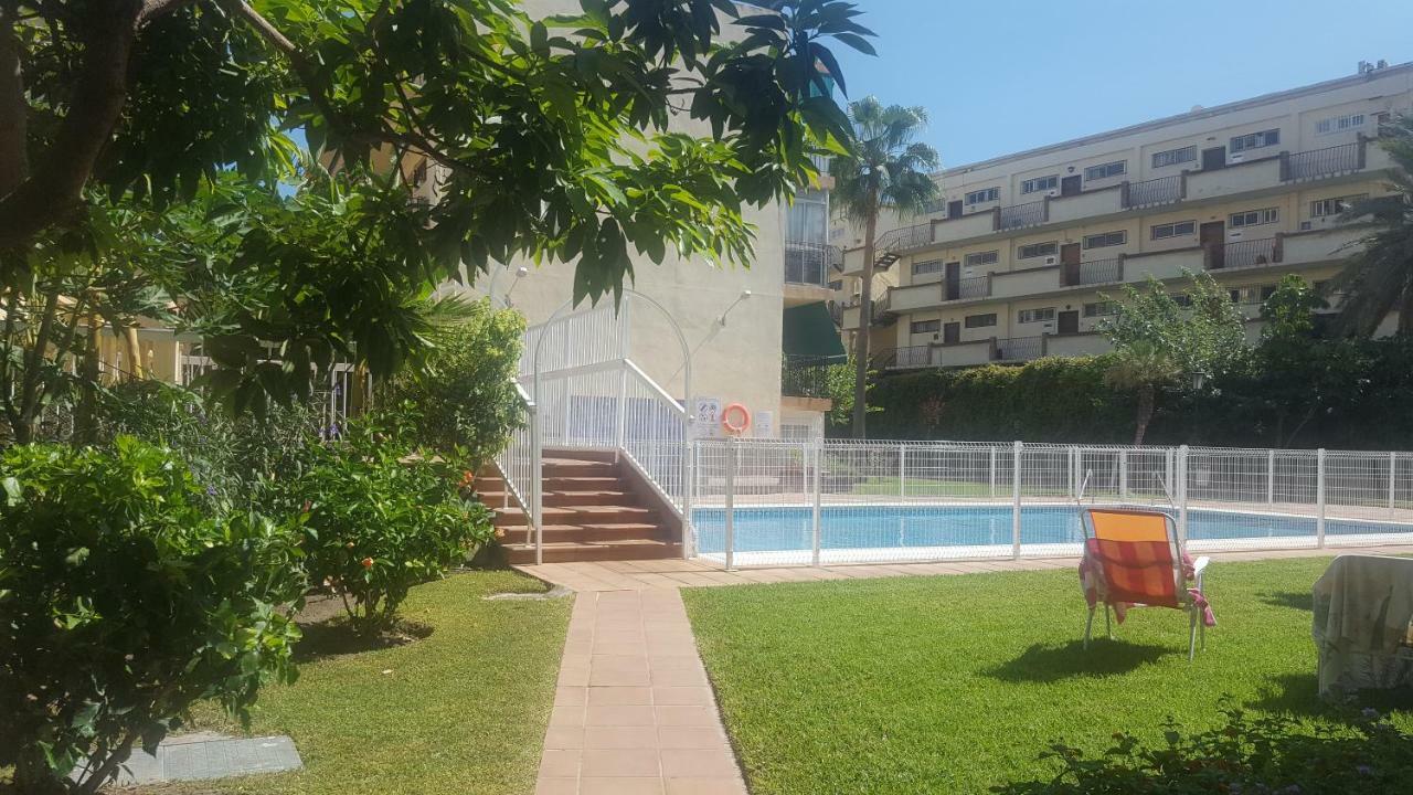 טורמולינוס Apartamento Primera Linea De Playa מראה חיצוני תמונה